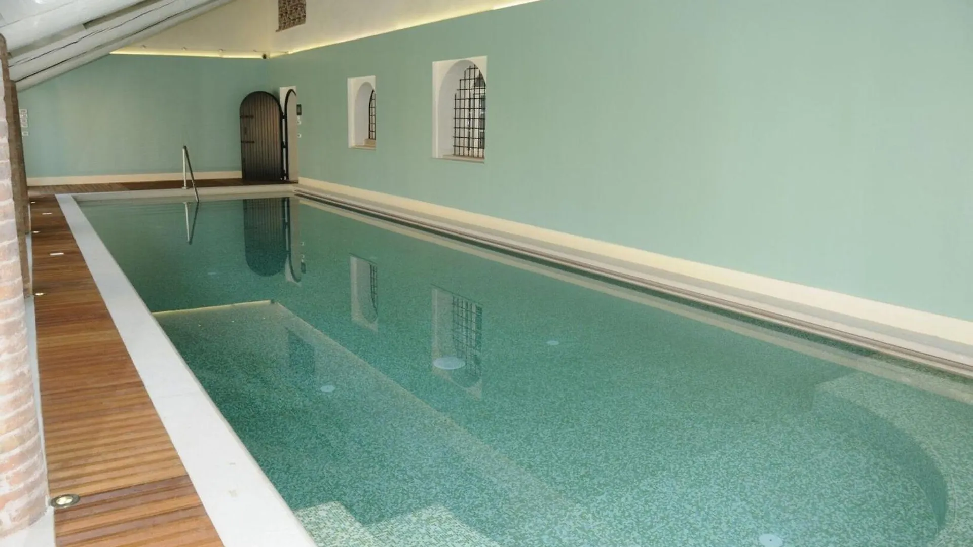 Borgoforte - Mantova, Private Pool, Wifi, Fitness Italy