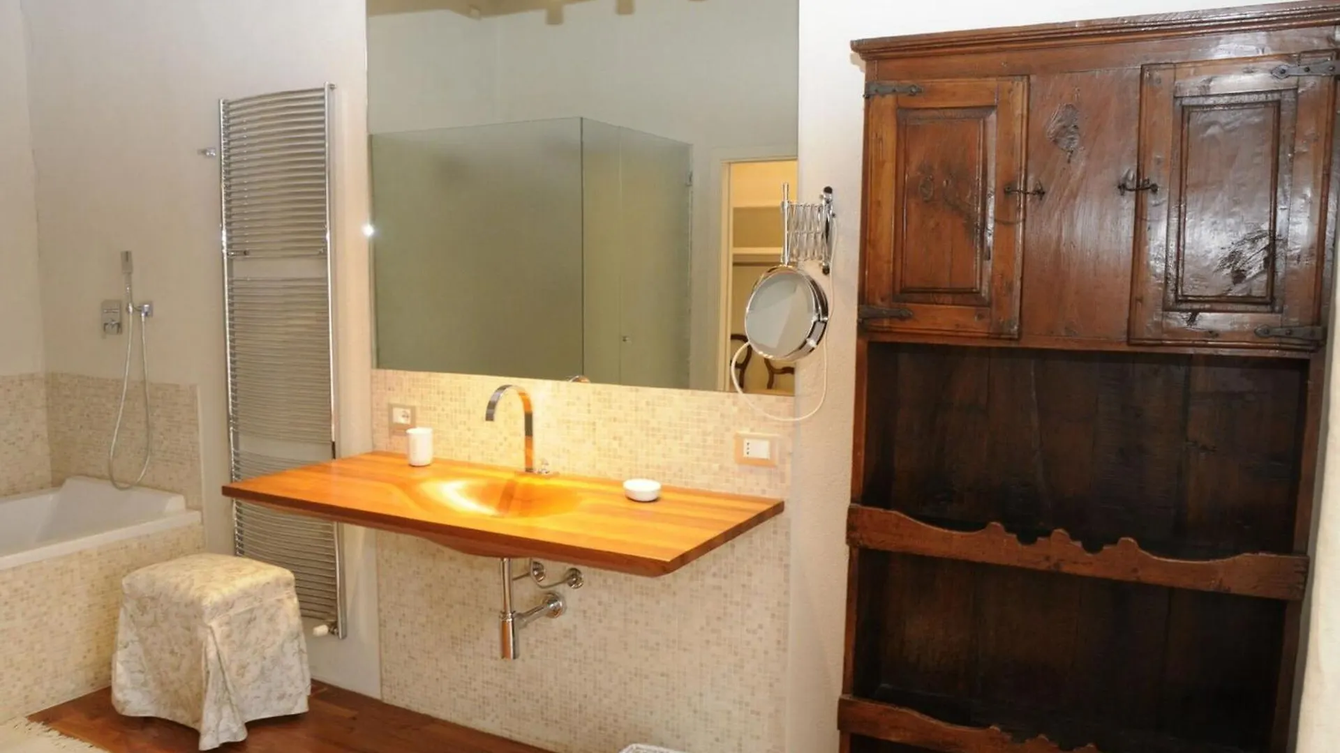 Borgoforte - Mantova, Private Pool, Wifi, Fitness