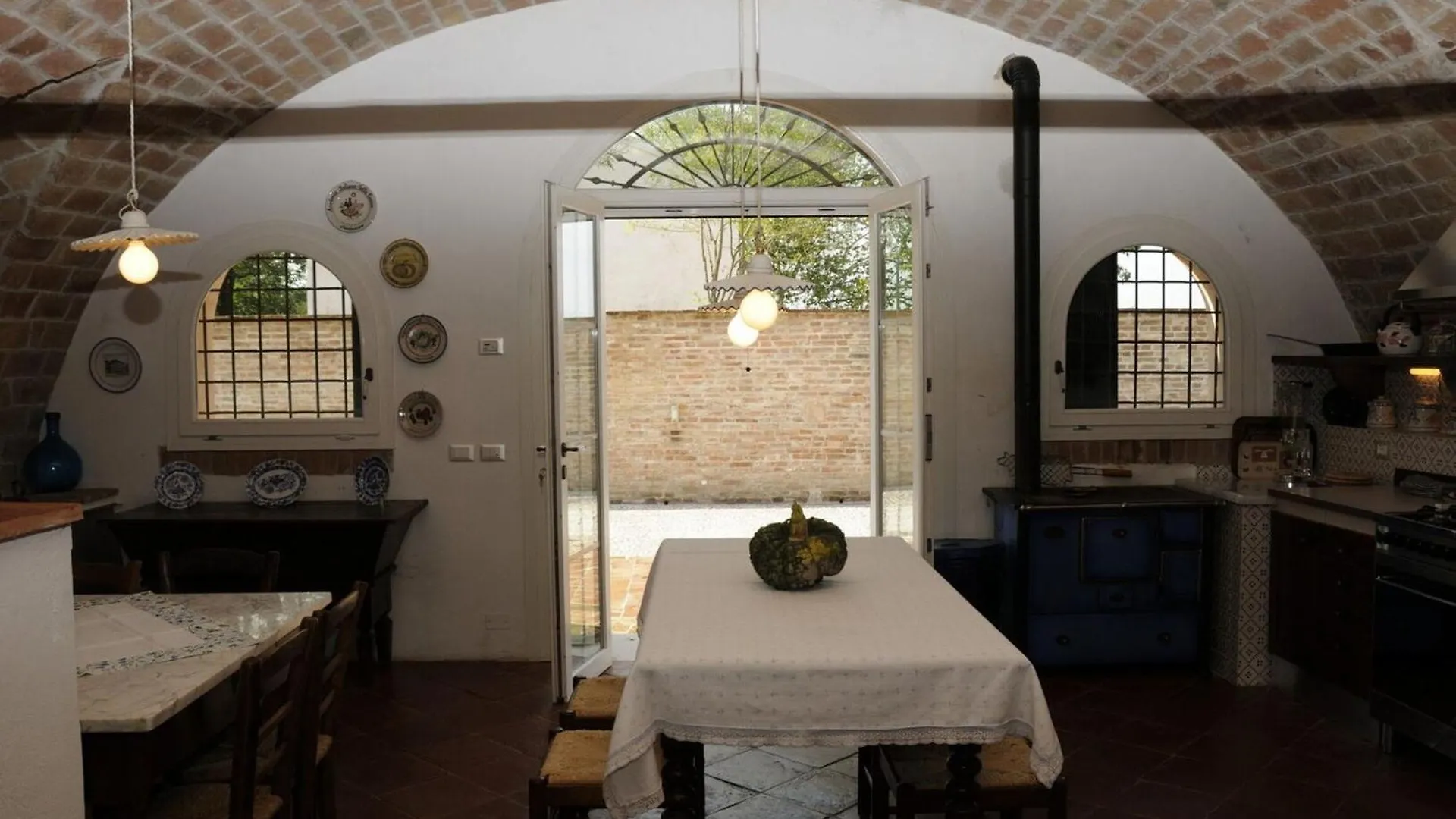 Borgoforte - Mantova, Private Pool, Wifi, Fitness Hétvégi ház