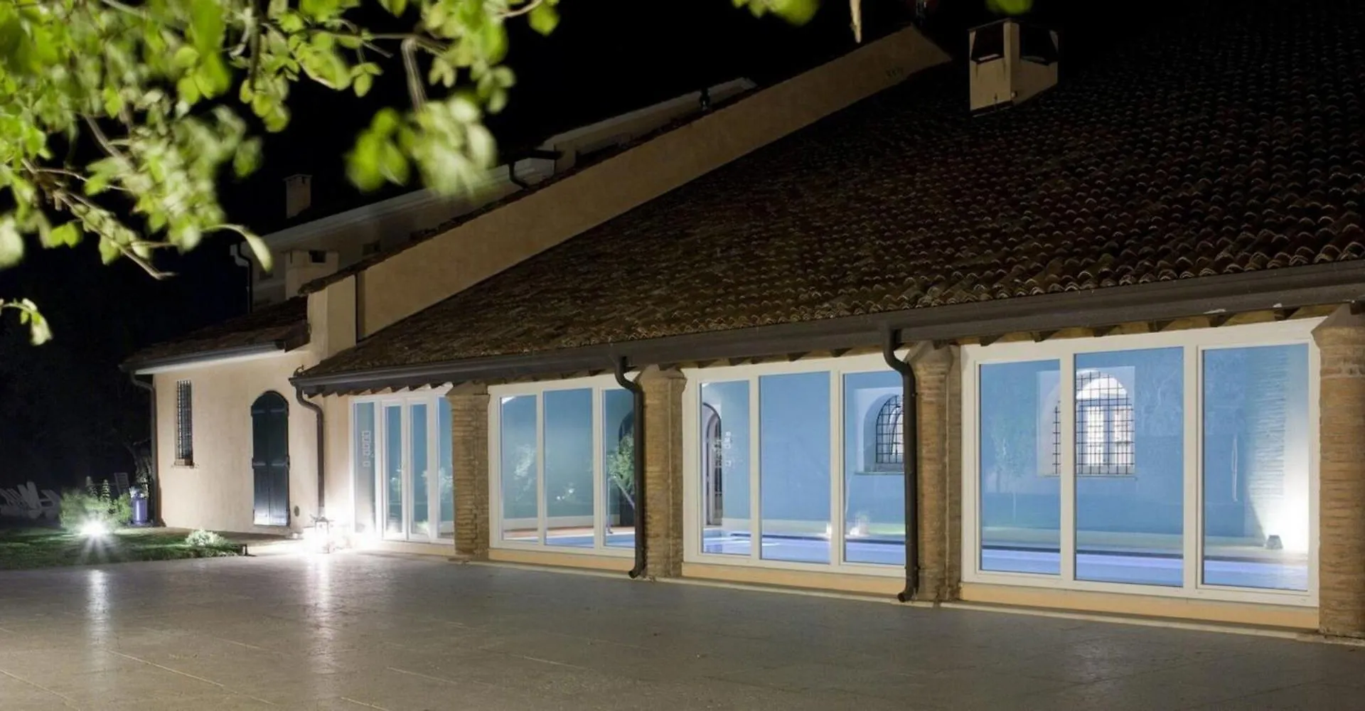 Borgoforte - Mantova, Private Pool, Wifi, Fitness