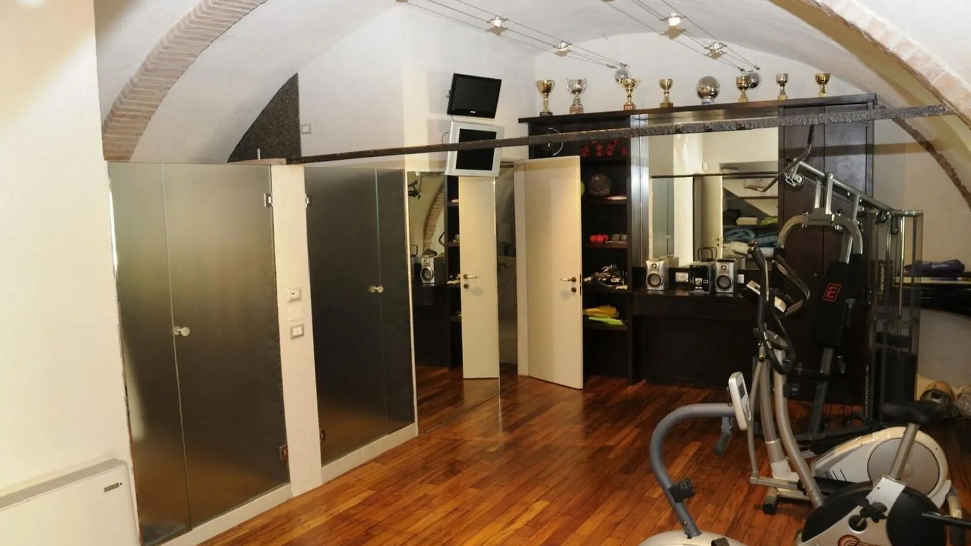 Borgoforte - Mantova, Private Pool, Wifi, Fitness Olaszország